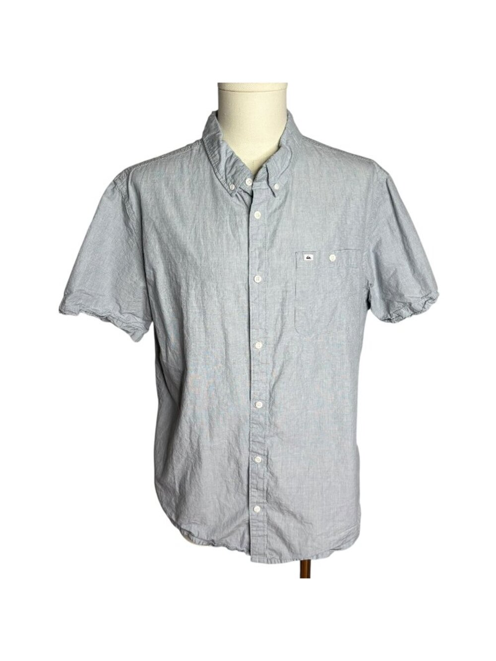 Quiksilver Button Down Short Sleeve Shirt XL Gray Regular Fit Cotton Pocket